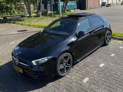 Zwart Gebruikt 2019 Mercedes A180 AMG Hatchback | € 27.950 (Iets duurder)