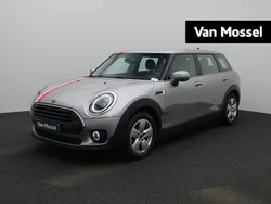 Grijs Gebruikt 2023 Mini Cooper Clubman Essential Stationwagen | € 28.400 (Eerlijke prijs)