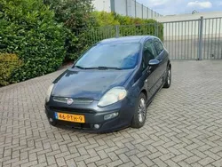 Grijs Gebruikt 2011 Fiat Punto Dynamic Hatchback | € 1.450