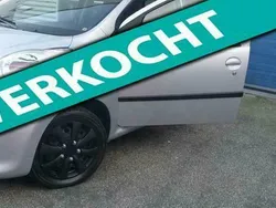 Grijs Gebruikt 2008 Peugeot 107 Hatchback | € 3.199 (Eerlijke prijs)