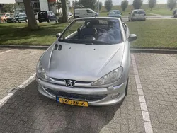 Grijs Gebruikt 2002 Peugeot 206 Cabriolet | € 950 (Super prijs)
