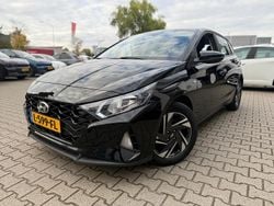 Zwart Gebruikt 2021 Hyundai i20 Comfort Hatchback | € 14.995 (Goede deal)