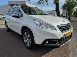 Wit Gebruikt 2015 Peugeot 2008 Style SUV | € 8.950 (Eerlijke prijs)