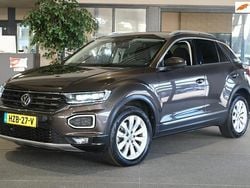 Bruin Gebruikt 2019 VW T-Roc SUV | € 20.950 (Super prijs)