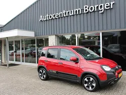 Rood Gebruikt 2024 Fiat Panda Hatchback | € 18.899 (Eerlijke prijs)