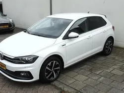 Wit Gebruikt 2020 VW Polo Highline Hatchback | € 22.495 (Eerlijke prijs)
