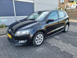 Zwart Gebruikt 2011 VW Polo Comfortline Hatchback | € 2.750 (Eerlijke prijs)