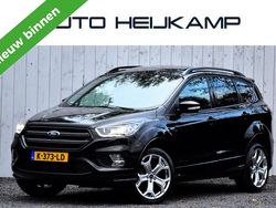 Zwart Gebruikt 2017 Ford Kuga Vignale SUV | € 16.950 (Eerlijke prijs)