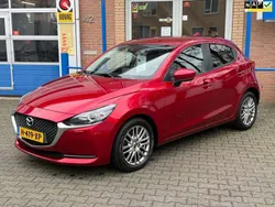 Rood Gebruikt 2020 Mazda 2 Style Hatchback | € 12.995