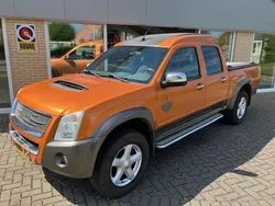 Oranje Gebruikt 2011 Isuzu D-Max Pickup | € 1.111