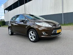 Bruin Gebruikt 2011 Ford Fiesta Ghia Hatchback | € 5.750 (Eerlijke prijs)
