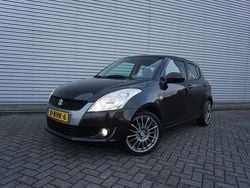 Zwart Gebruikt 2011 Suzuki Swift Comfort Hatchback | € 4.950 (Eerlijke prijs)