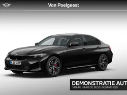 Saphirschwarz metallic (zwart metallic) Gebruikt 2025 BMW 330e Comfort Edition Sedan | € 63.381 (Duur)
