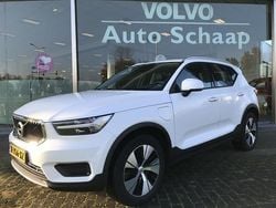 Wit Gebruikt 2020 Volvo XC40 Momentum SUV | € 26.900 (Eerlijke prijs)