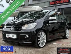 Zwart Gebruikt 2015 VW up! Cup Hatchback | € 6.250 (Eerlijke prijs)