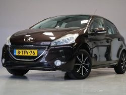 Zwart Gebruikt 2013 Peugeot 208 Hatchback | € 5.495 (Eerlijke prijs)
