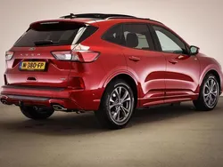 Rood Gebruikt 2020 Ford Kuga ST-Line SUV | € 26.400 (Eerlijke prijs)