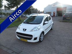 Wit Gebruikt 2011 Peugeot 107 Hatchback | € 3.450 (Eerlijke prijs)