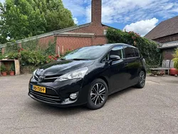 Zwart Gebruikt 2017 Toyota Verso MPV | € 18.950 (Iets duurder)