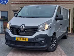 Zilver Gebruikt 2016 Renault Trafic Luxe Van | € 10.870 (Goede deal)