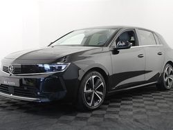 Zwart Gebruikt 2023 Opel Astra Elegance Hatchback | € 20.999 (Goede deal)