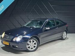 Zwart Gebruikt 2004 Mercedes C180 Coupé | € 1.995 (Super prijs)