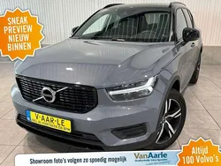 Grijs, metallic lak Gebruikt 2022 Volvo XC40 R-Design SUV | € 36.850 (Iets duurder)