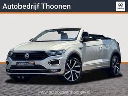 Zilver, metallic lak Gebruikt 2020 VW T-Roc Cabriolet R-line Cabriolet | € 32.900 (Duur)