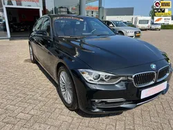Zwart Gebruikt 2014 BMW 320 Efficient Dynamics Sedan | € 14.940 (Iets duurder)