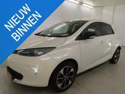 Wit Gebruikt 2019 Renault Zoe Iconic Hatchback | € 11.750 (Eerlijke prijs)