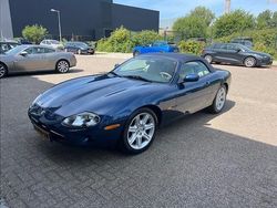 Blauw, metallic lak Gebruikt 1997 Jaguar XK8 Cabriolet | € 12.500 (Super prijs)