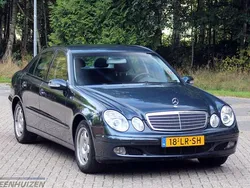 Zwart Gebruikt 2003 Mercedes E320 Avantgarde Sedan | € 4.499 (Goede deal)