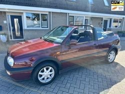 Rood Gebruikt 1994 VW Golf III Cabriolet | € 1.950