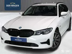 Wit Gebruikt 2021 BMW 320e Efficient Dynamics Stationwagen | € 25.900 (Goede deal)