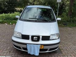 Grijs Gebruikt 2004 Seat Alhambra Stella MPV | € 1.000 (Goede deal)