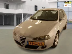 Grijs Gebruikt 2006 Alfa Romeo 147 Progression Hatchback | € 1.890 (Eerlijke prijs)