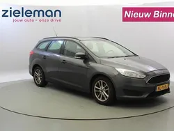 Grijs Gebruikt 2017 Ford Focus Stationwagen | € 5.845 (Eerlijke prijs)