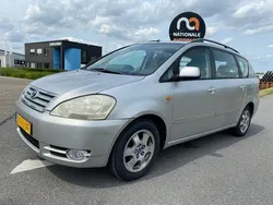 Grijs Gebruikt 2001 Toyota Avensis Verso Sol MPV | € 3.999