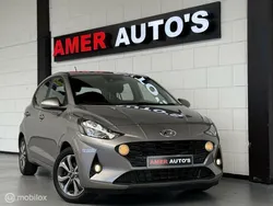 Grijs, metallic lak Gebruikt 2022 Hyundai i10 Hatchback | € 15.499 (Super prijs)
