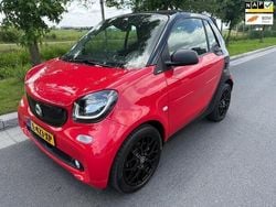 Rood Gebruikt 2018 Smart ForTwo Electric Drive Brabus Cabriolet | € 11.950 (Goede deal)