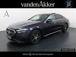 Blauw Gebruikt 2024 Mercedes E300 AMG line Sedan | € 69.450 (Duur)