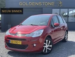 Rood Gebruikt 2015 Citroën C3 PureTech Hatchback | € 7.743 (Eerlijke prijs)