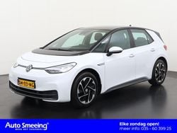 Wit Gebruikt 2021 VW ID.3 Pure Hatchback | € 20.740 (Eerlijke prijs)