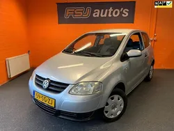 Grijs Gebruikt 2006 VW Fox Trendline Hatchback | € 1.150 (Goede deal)