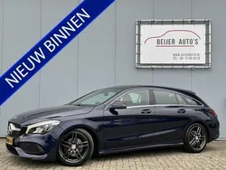 Blauw, metallic lak Gebruikt 2017 Mercedes CLA180 Shooting Brake Business Stationwagen | € 19.195 (Eerlijke prijs)