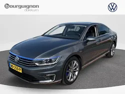Grijs Gebruikt 2016 VW Passat GTE Sedan | € 18.750 (Eerlijke prijs)