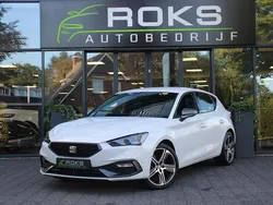 Wit Gebruikt 2023 Seat Leon Business Hatchback | € 23.950 (Goede deal)