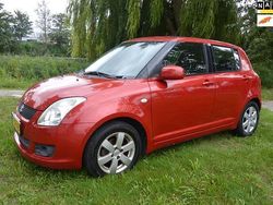 Rood Gebruikt 2007 Suzuki Swift Hatchback | € 1.999 (Goede deal)