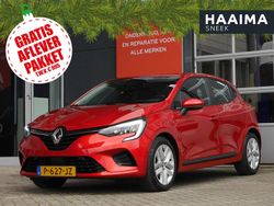 Rood Gebruikt 2022 Renault Clio V Zen Hatchback | € 18.945 (Iets duurder)