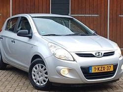 Grijs Gebruikt 2012 Hyundai i20 Hatchback | € 5.950 (Eerlijke prijs)